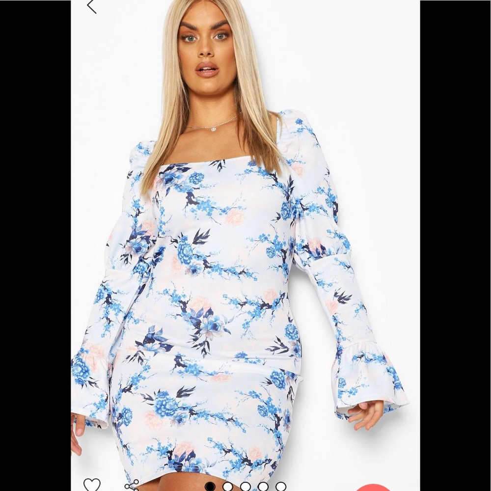NWT SIZE 18 Boohoo Floral Dress